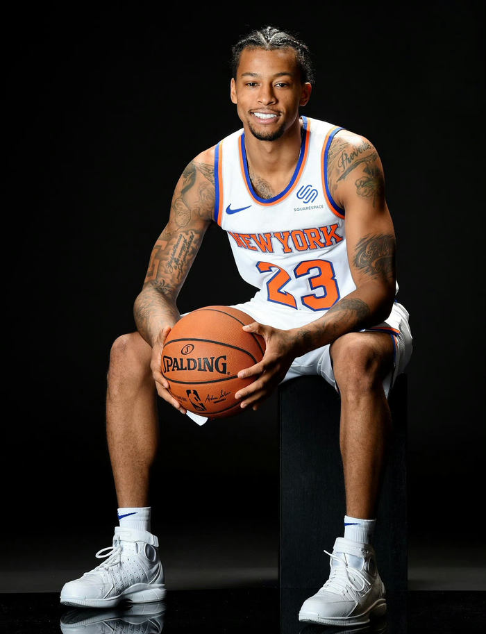 相比手术固 相比手术固