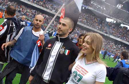 g及天空体 g及天空体